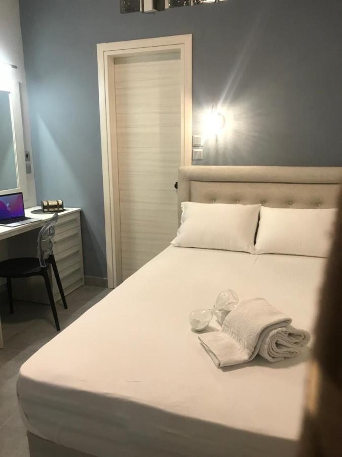 Avra Comfort Rooms - Family Nea Poteidaia Dış mekan fotoğraf