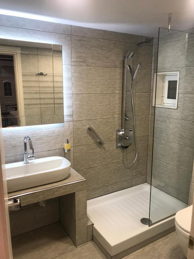 Avra Comfort Rooms - Family Nea Poteidaia Dış mekan fotoğraf